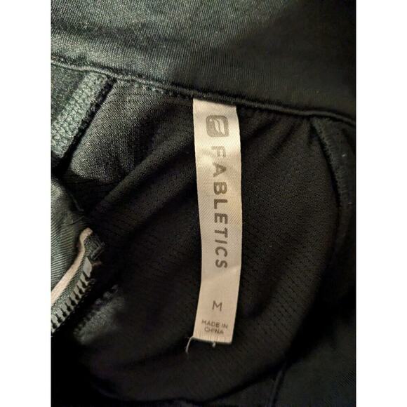 Fabletics Kimmy Performance Jacket In Everglade Size Medium Full Zip Work Out B - Picture 7 of 10